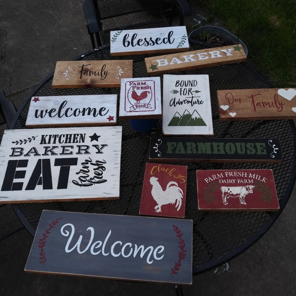 Farmhouse wall decor price range from 10 to 15$